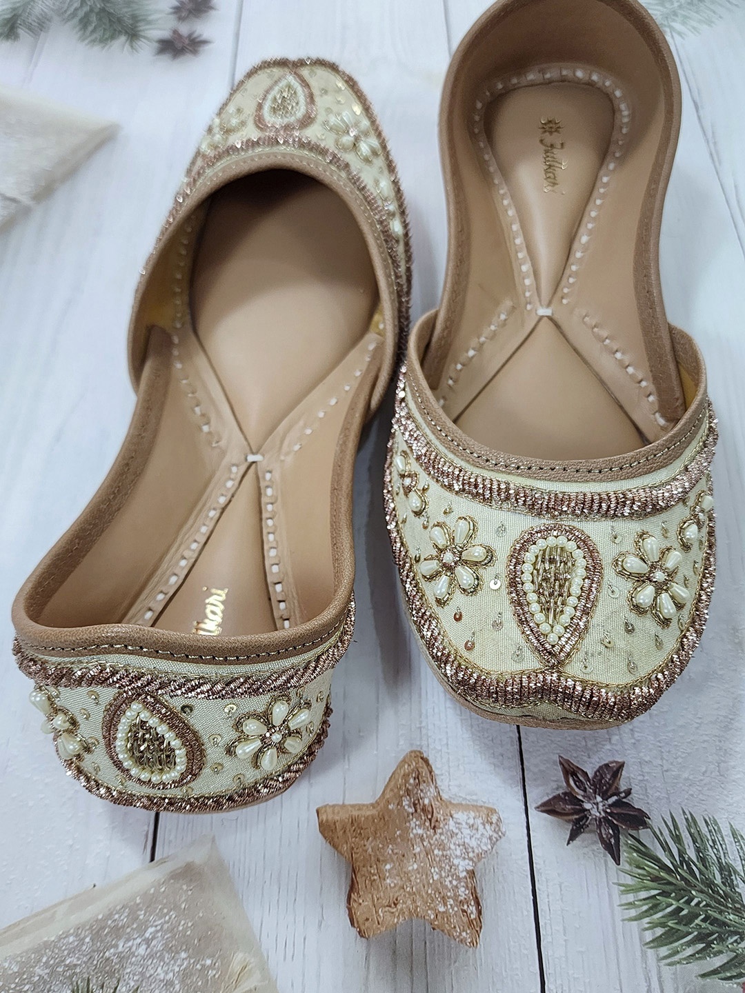 

Fulkari Women Embellished Ethnic Mojaris Flats, Beige