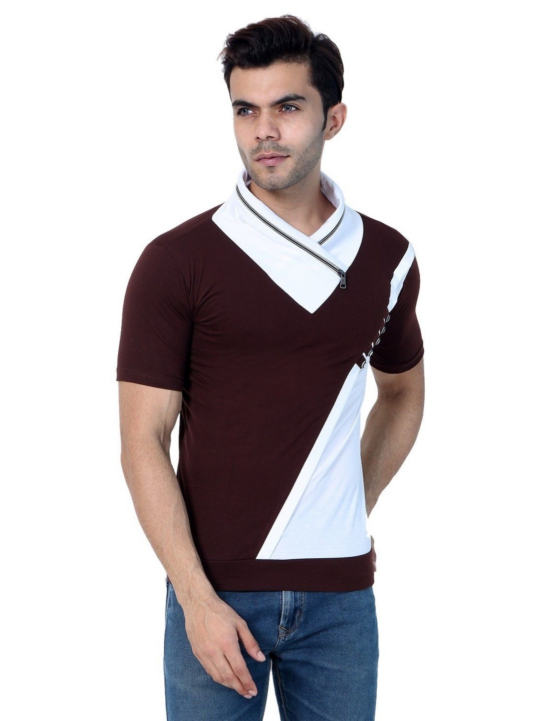 

Black Collection Men Colourblocked V-Neck Extended Sleeves T-shirt, Brown