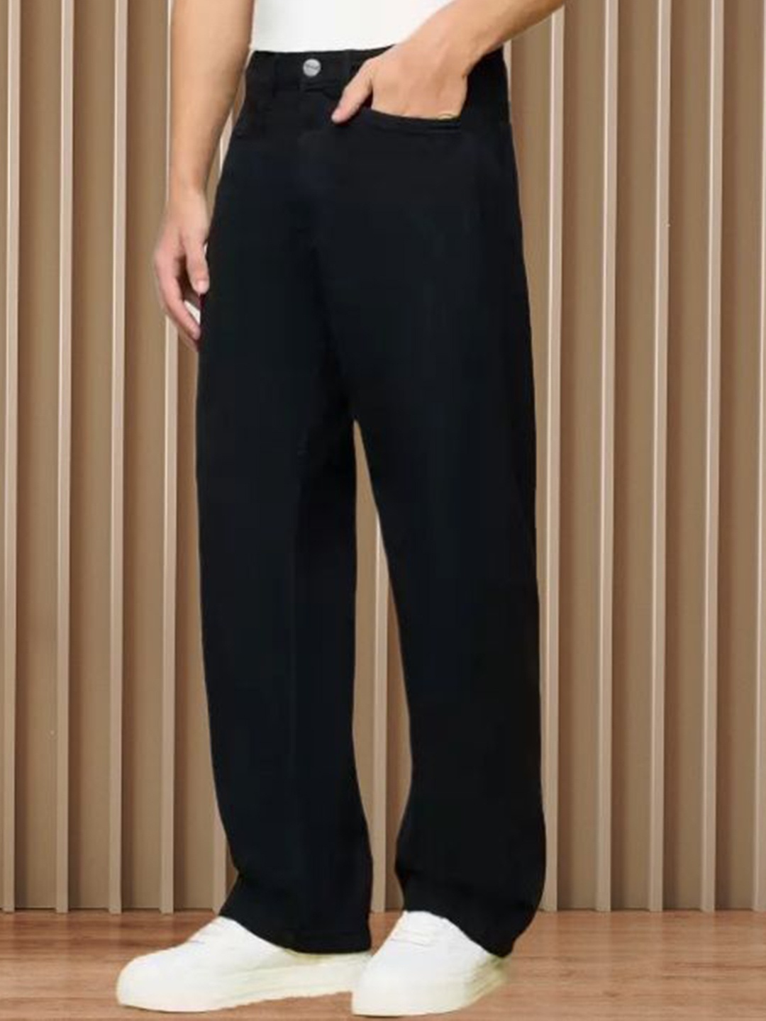 

LINARIA Men Classic Jeans, Black