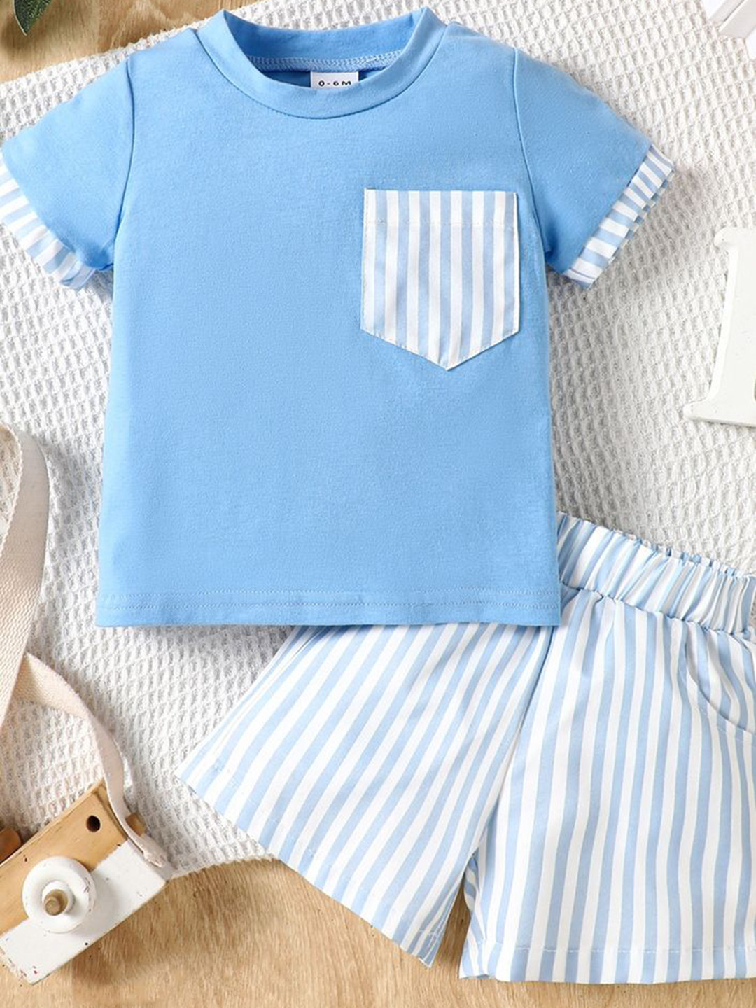 

LULU & SKY Boys Top with Shorts, Blue
