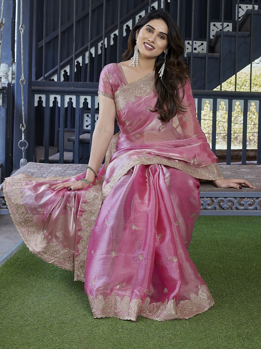 

Moda Rapido Embellished Embroidered Organza Saree, Pink