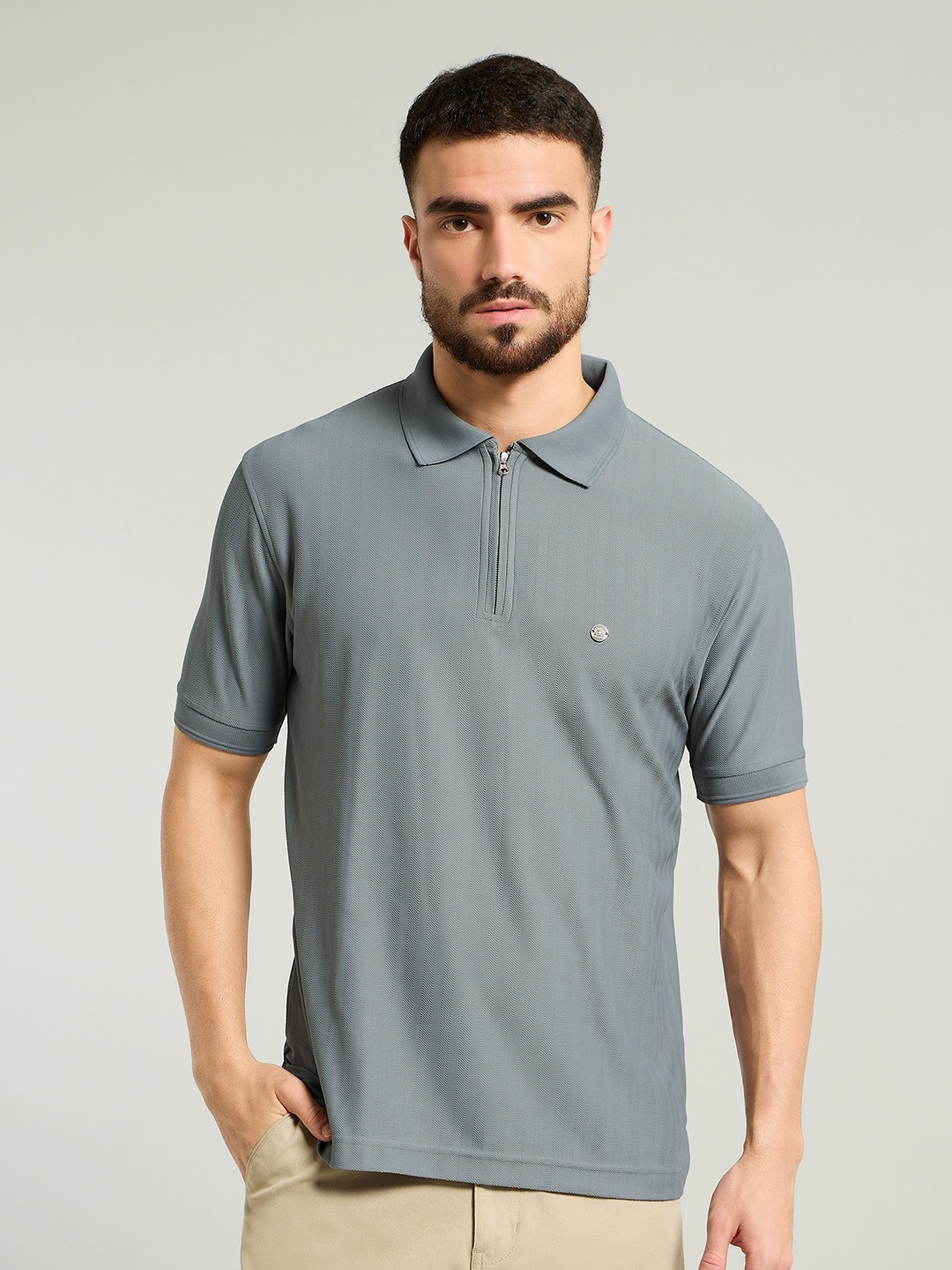 

Beyoung Men Pockets T-shirt, Grey