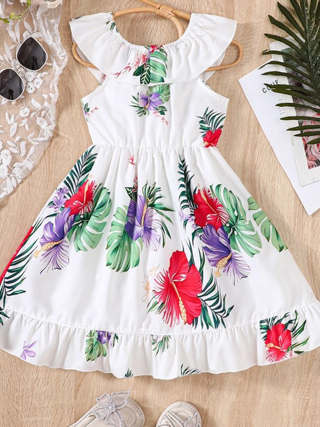 

LULU & SKY Floral Print Fit & Flare Dress, White
