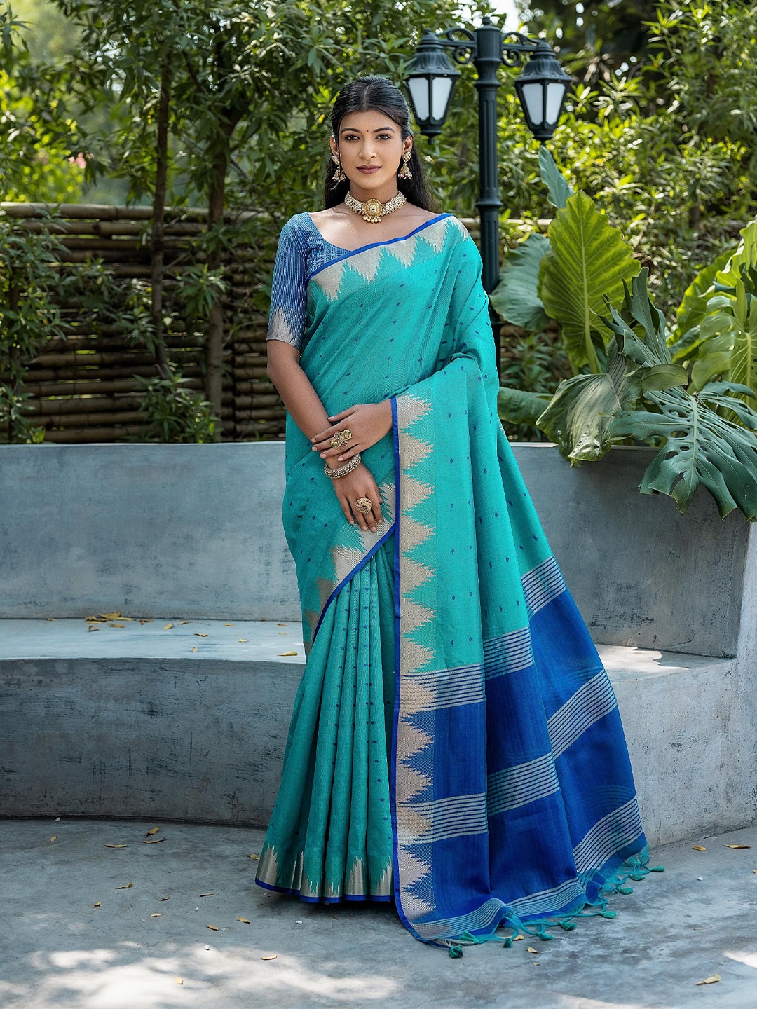 

Ekta Textiles Woven Design Zari Pure Silk Banarasi Saree, Turquoise blue