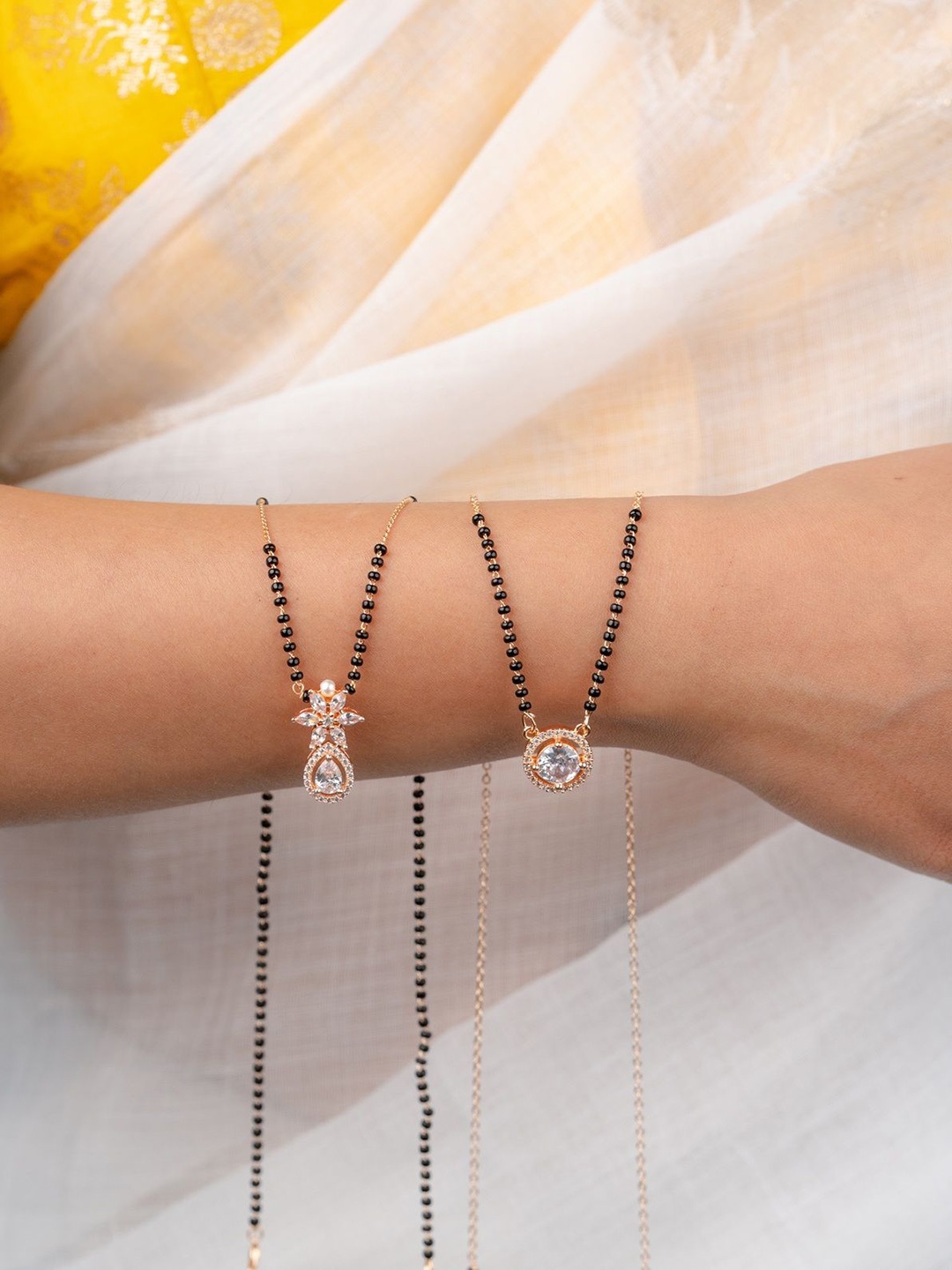 

Zeraki Jewels Rose Gold-Plated Artificial Stones and Beads Mangalsutra