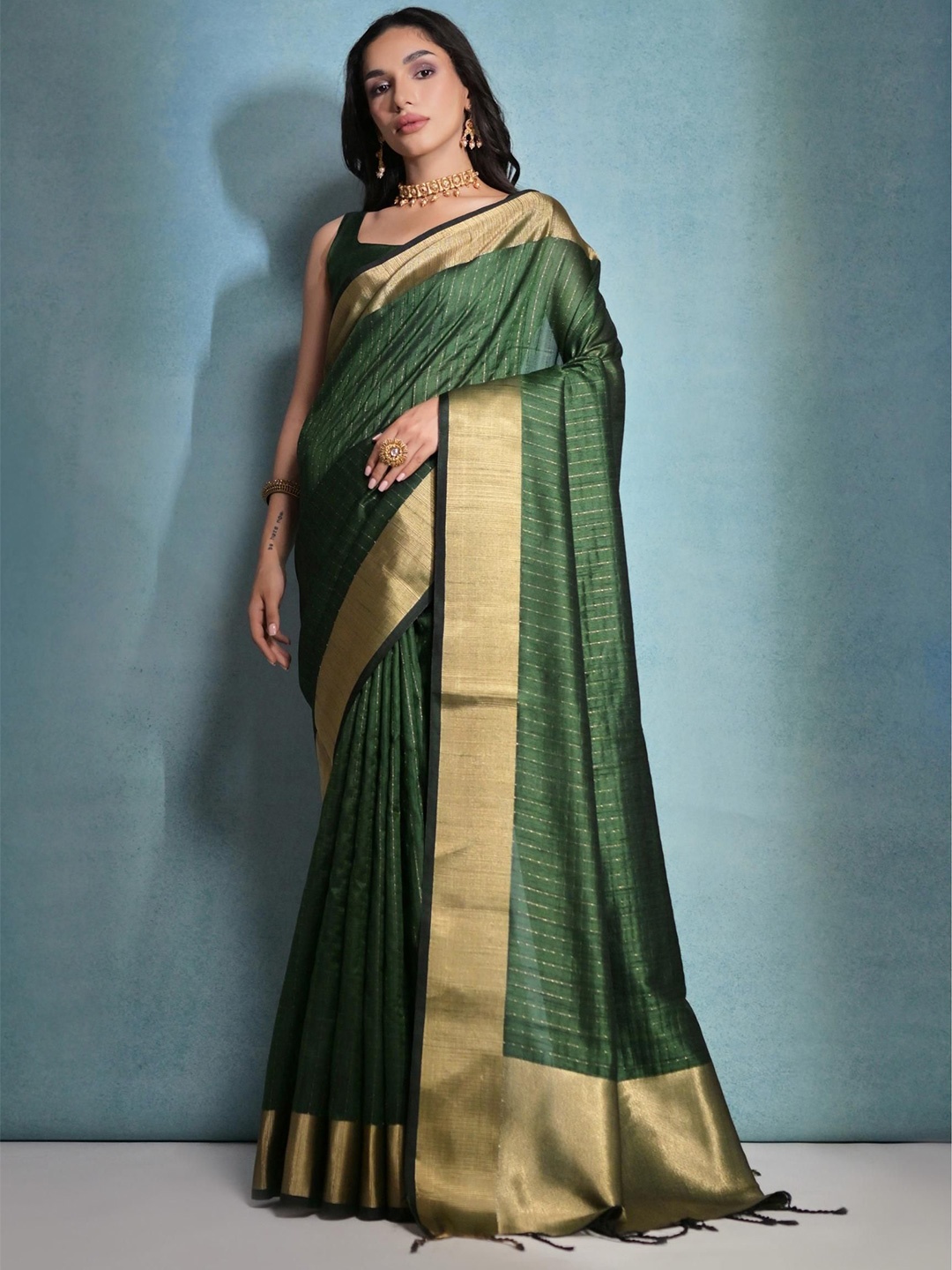 

Ekta Textiles Striped Zari Pure Silk Banarasi Saree, Green