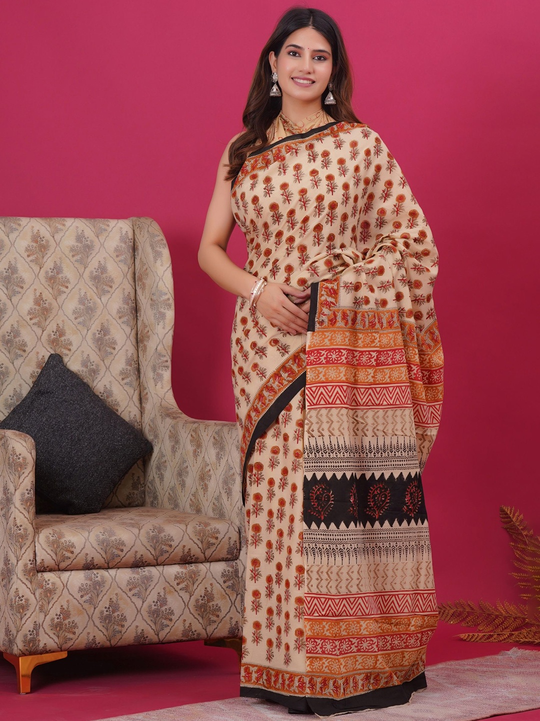 

Vanedik Floral Pure Cotton Block Print Saree, Cream