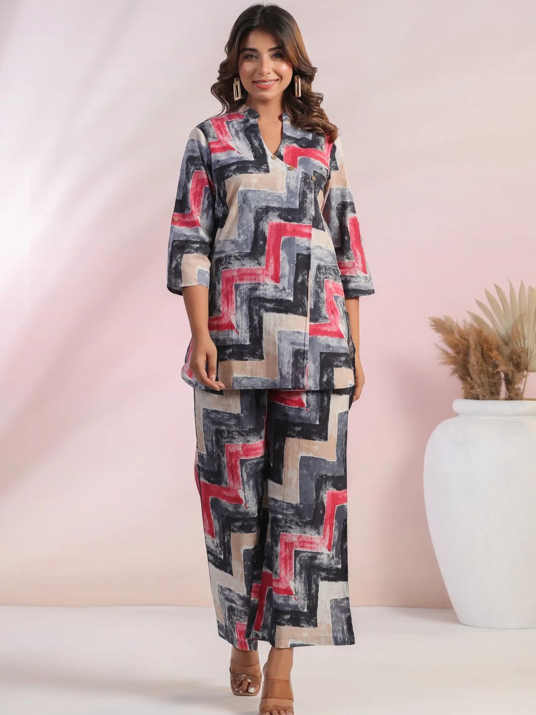 

Jade & Julie Printed Pure Cotton Mandarin Collar Top With Palazzos Co-Ords, Black
