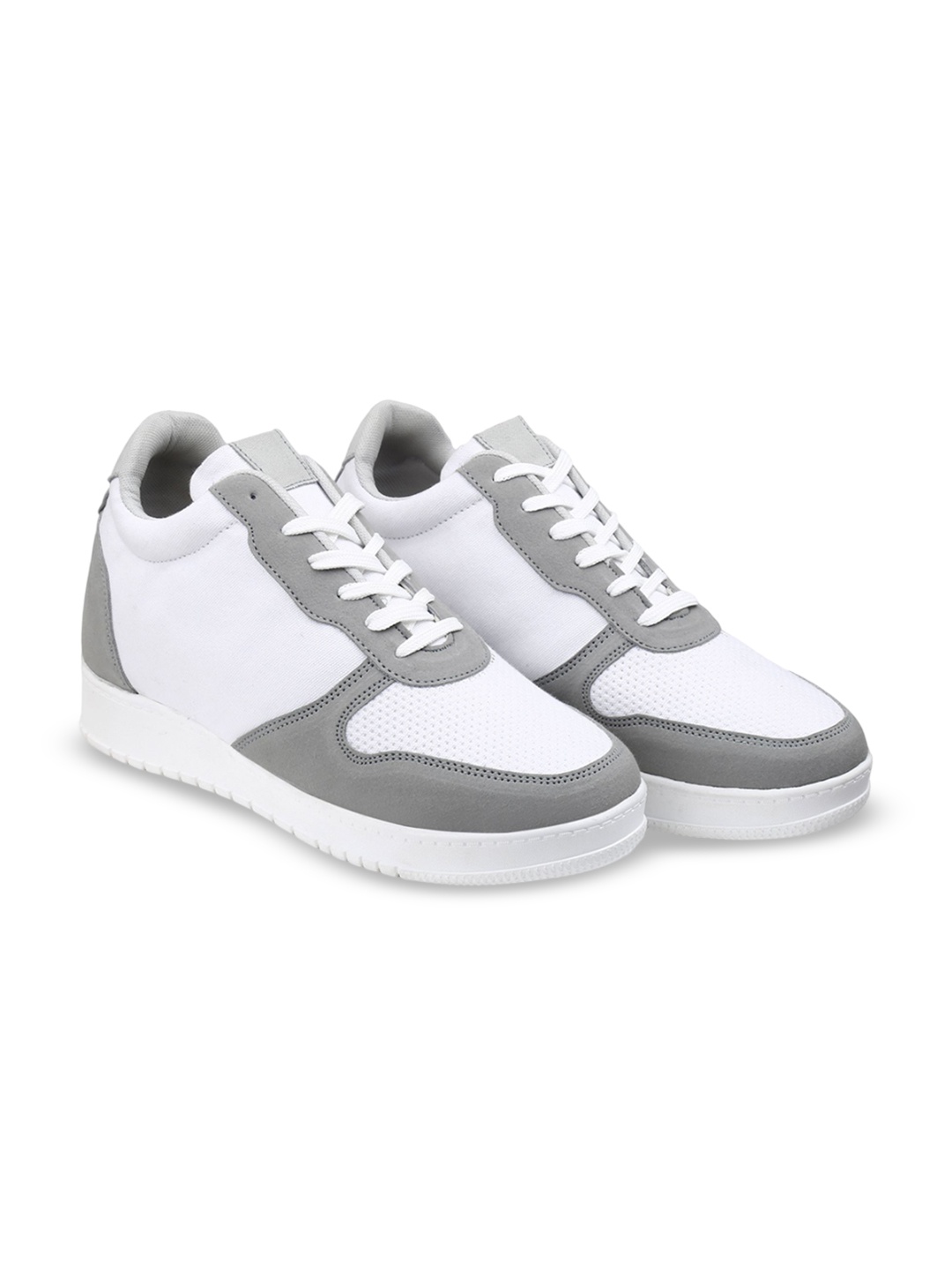

riffway Men Colourblocked Sneakers, White