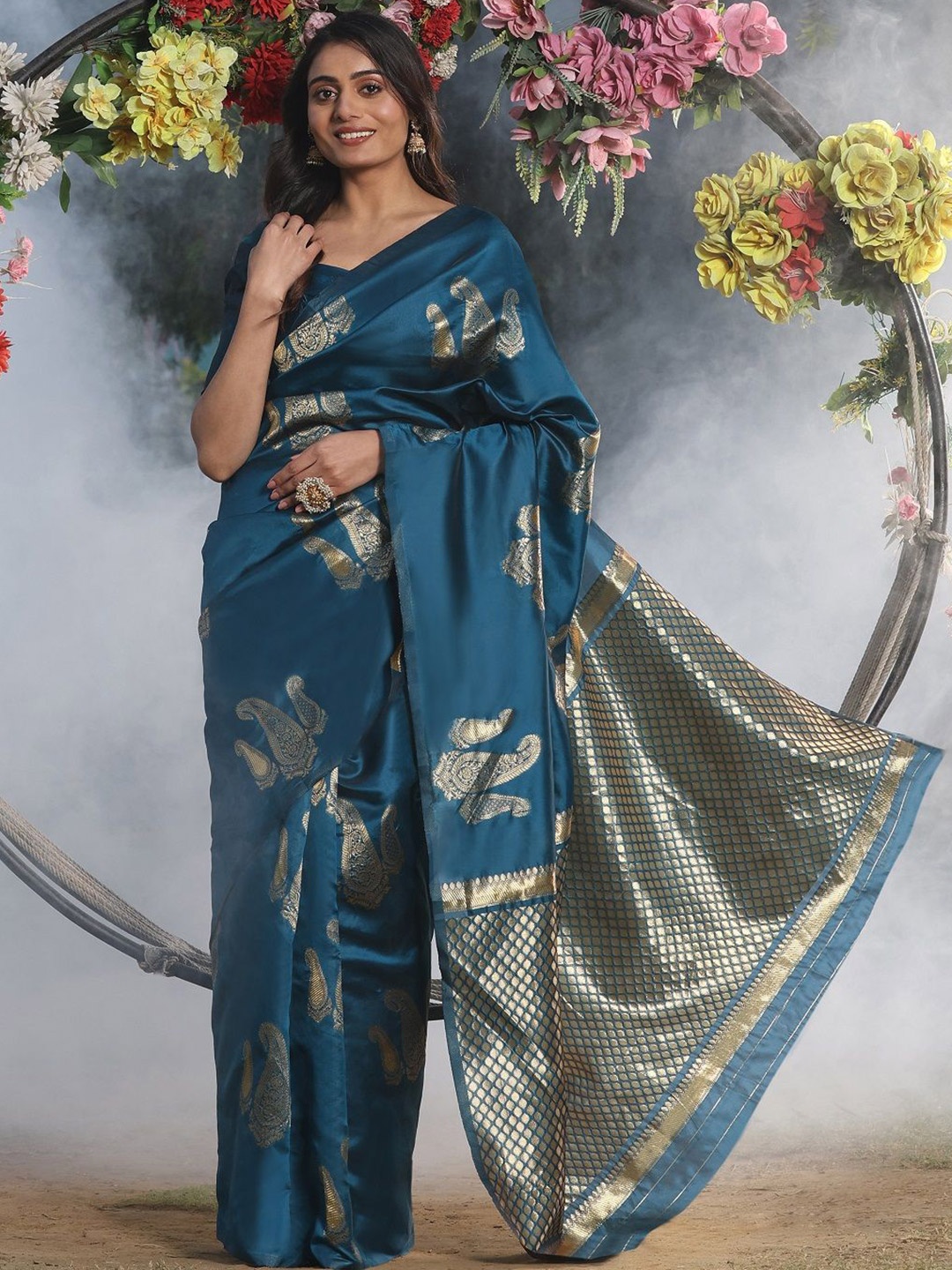 

ORUS Woven Design Zari Silk Blend Kanjeevaram Saree, Teal