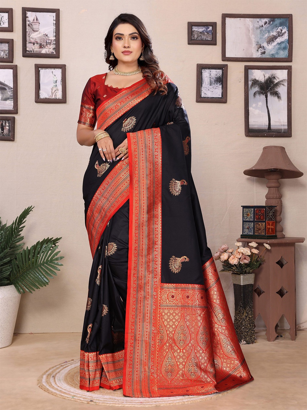 

Panzora Ethnic Motifs Zari Silk Blend Banarasi Saree, Black
