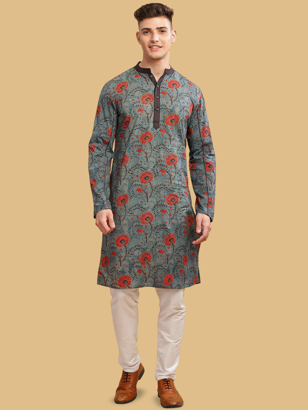 

Arch element Men Floral Printed Mirror Work Kurta, Grey