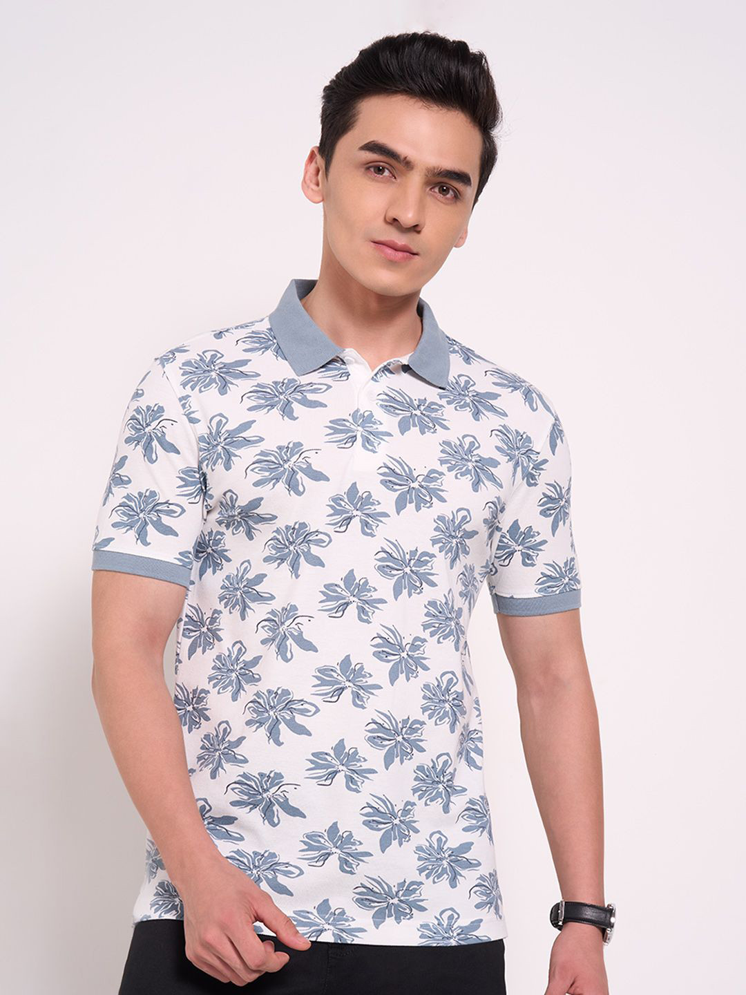 

Peregrine by Pantaloons Men Floral Printed Polo Collar Tropical Pockets T-shirt, Blue