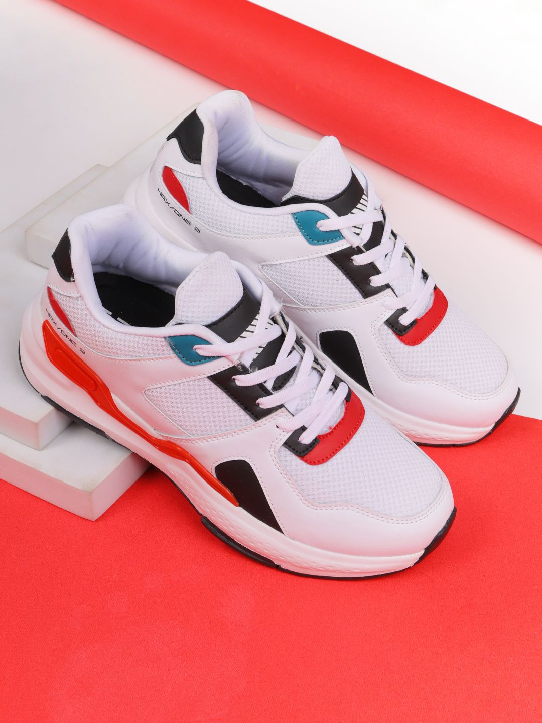 

HRX by Hrithik Roshan Men Mesh Walking Non-Marking Shoes, White