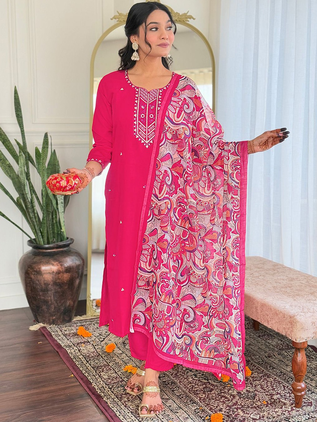 

SHIJILA Women Ethnic Motifs Embroidered Regular Sequinned Kurta with Trousers & With Dupatta, Pink