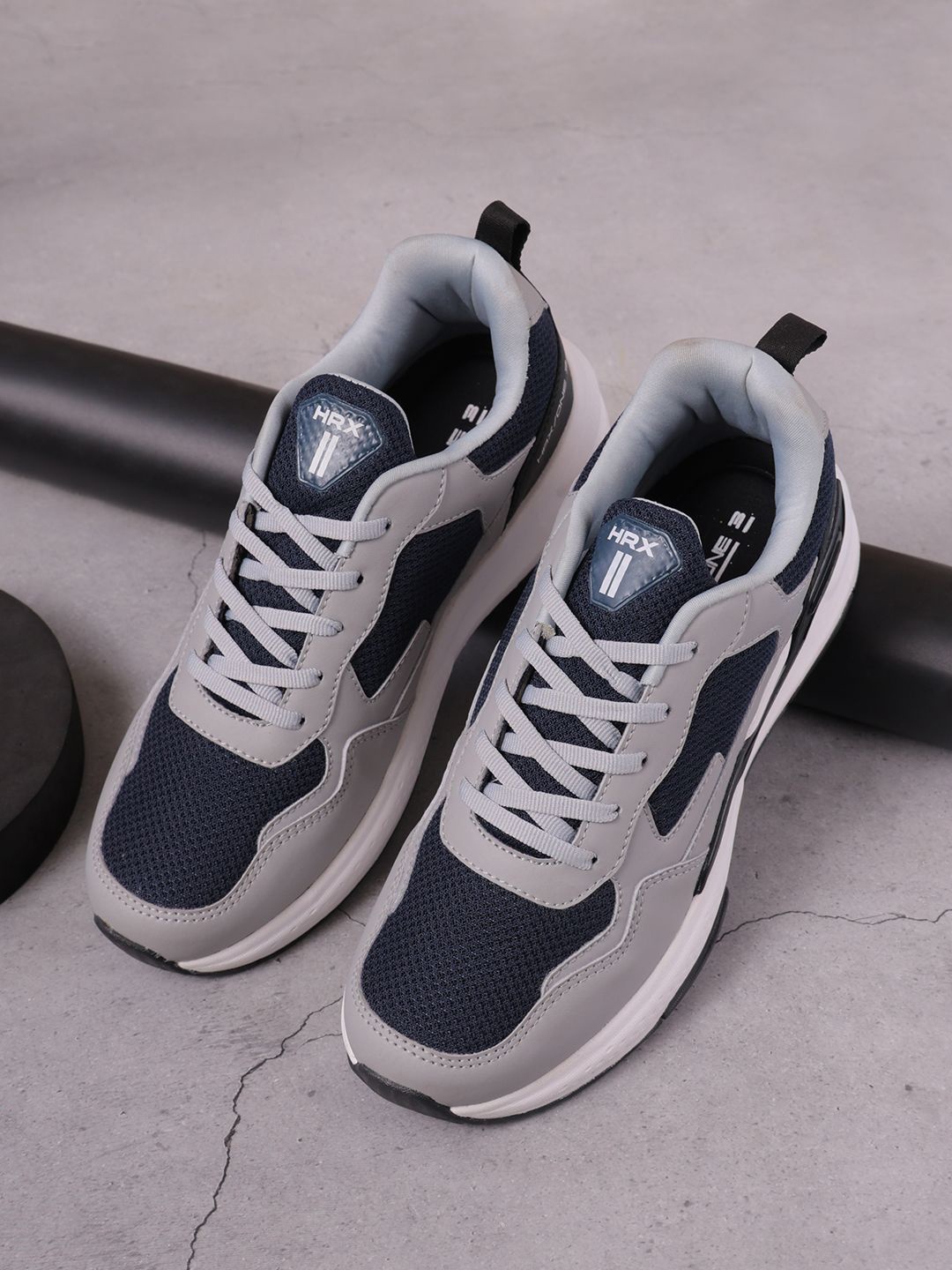 

HRX by Hrithik Roshan Men Mesh Walking Non-Marking Shoes, Navy blue