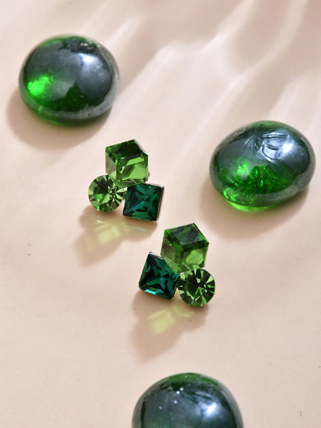

Reenisaa Geometric Studs Earrings, Green