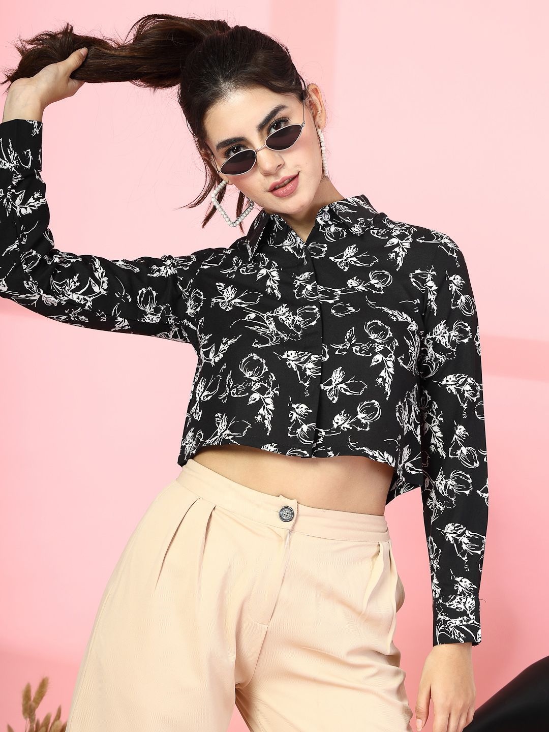 

DressBerry Women Relaxed Floral Opaque Printed Party Shirt, Charcoal