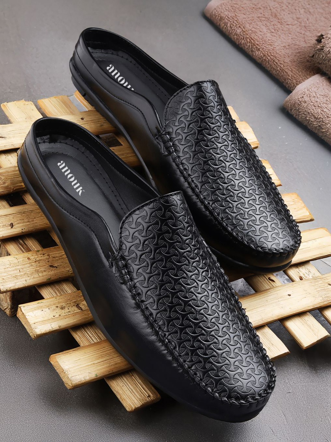 

Anouk Men PU Mules, Black