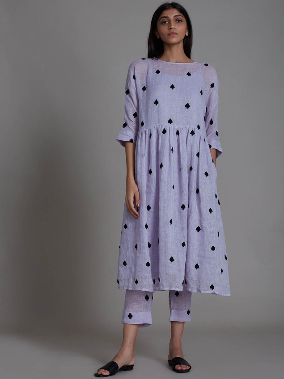 

MATI Women Printed Comfort High-Rise Pleated Culottes Trousers, Lavender