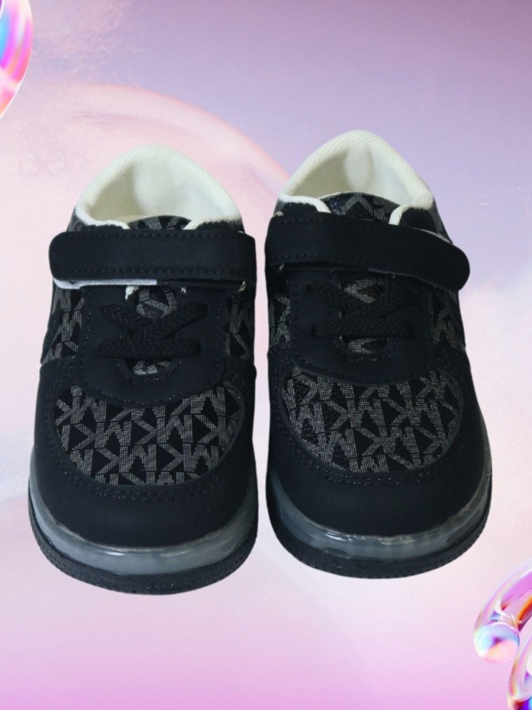 

MOON MAMA Unisex Kids Woven Design Sneakers, Black