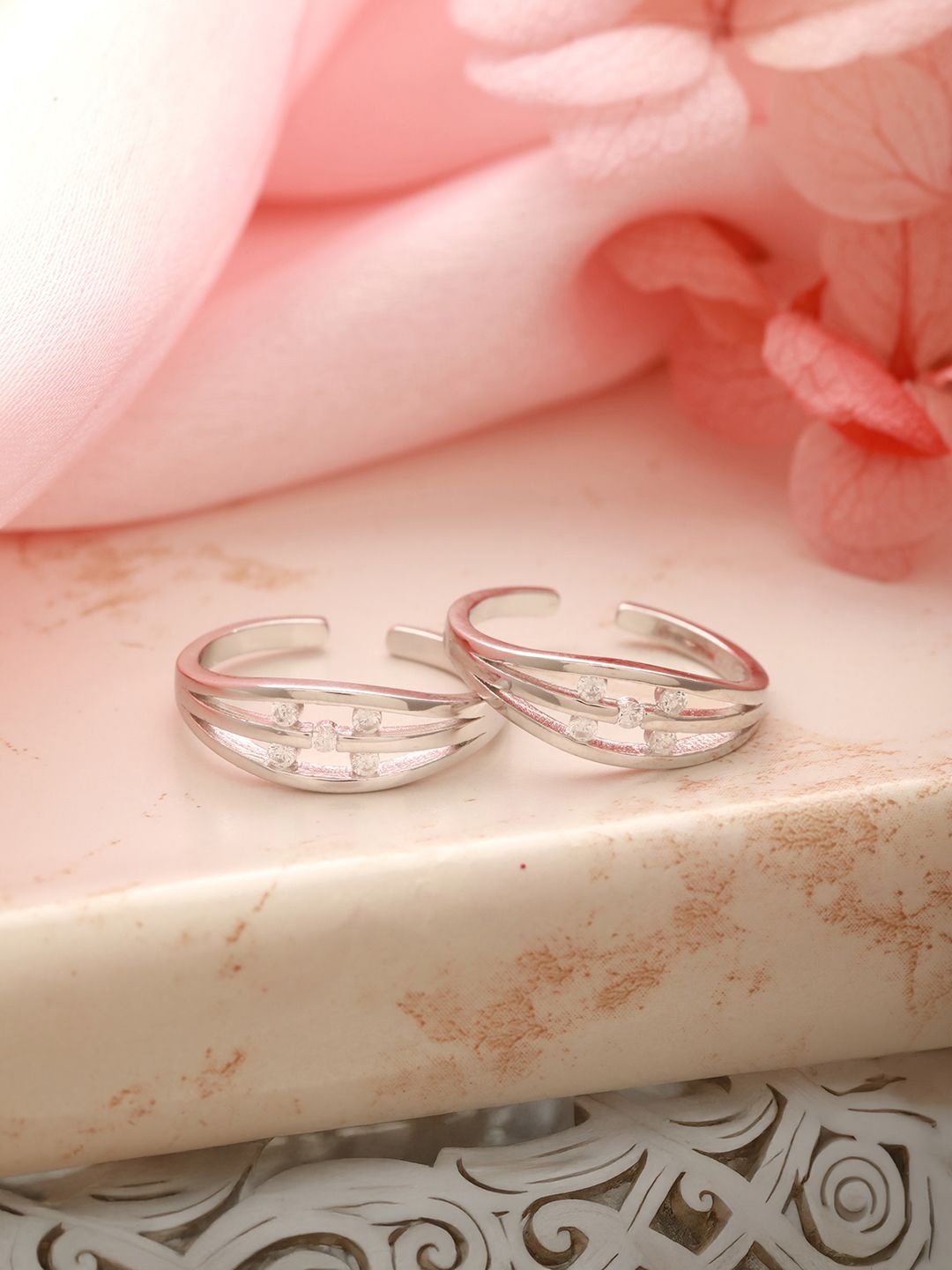 

SARAF SILVERETZ Silver-Plated Toe Rings