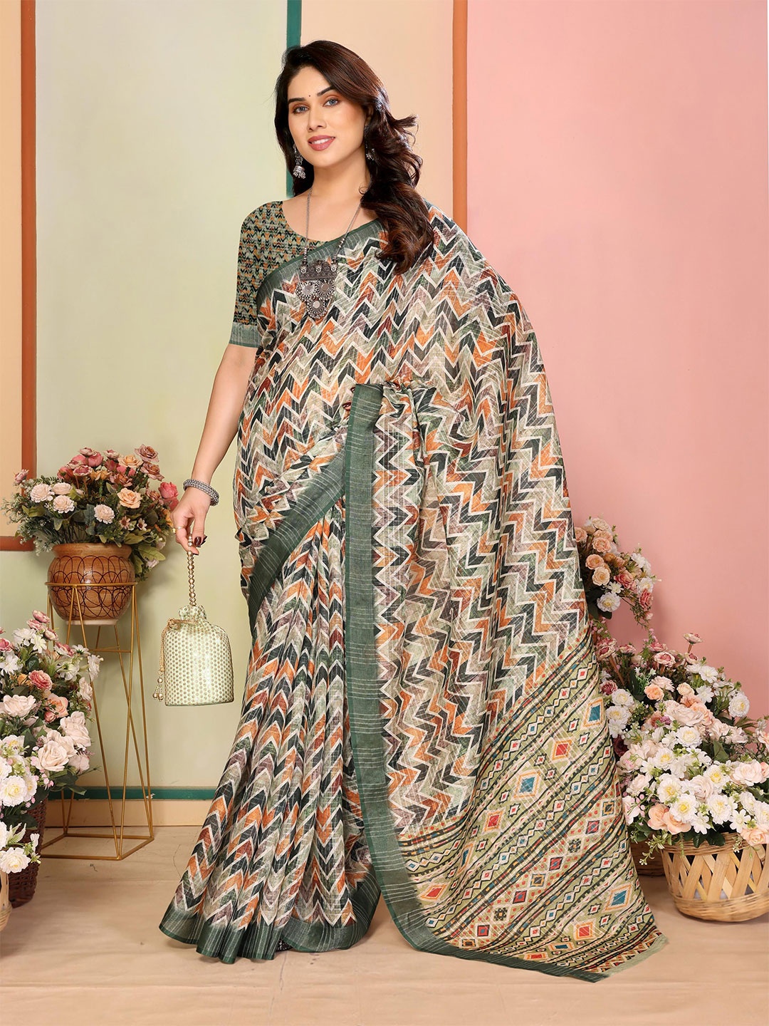 

Moda Rapido Linen Blend Chanderi Saree, Green