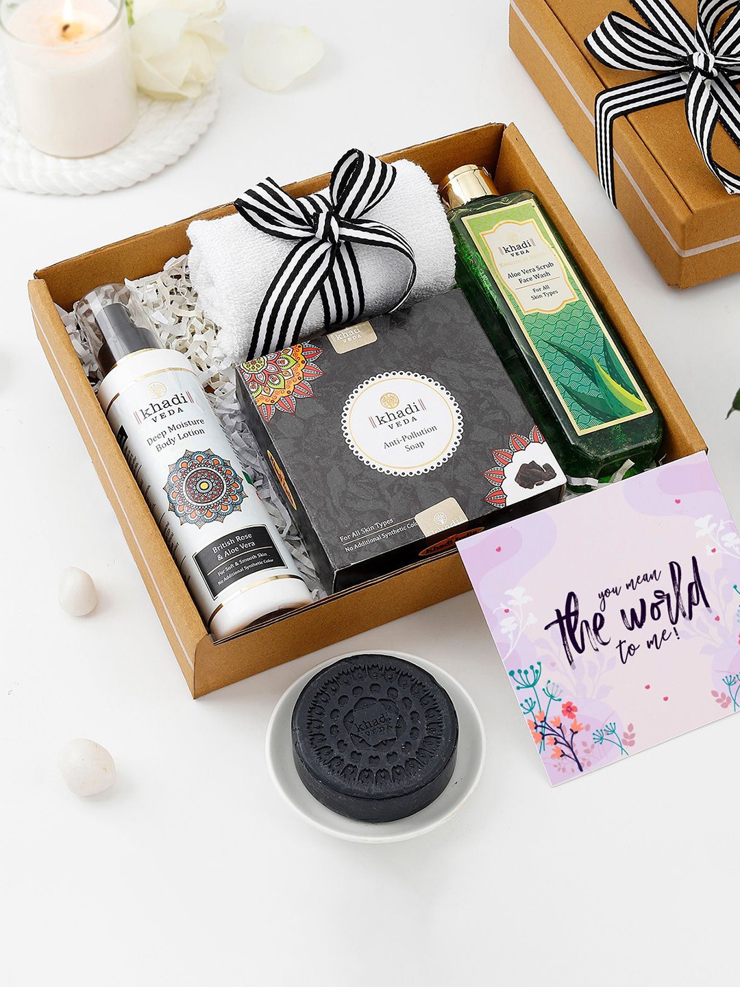 

IGP Khadi Veda Blissful Bath Hamper, Multi