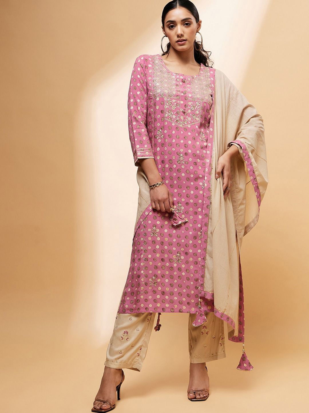 

CHETI Women Embroidered Regular Zardozi Kurta with Trousers & With Dupatta, Pink