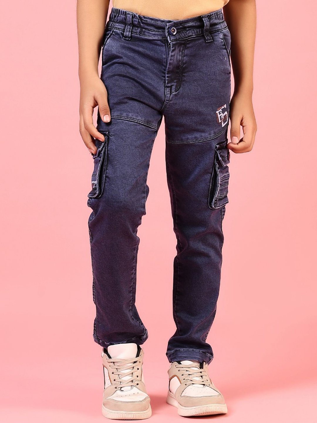 

V-Mart Boys Light Fade Jeans, Blue