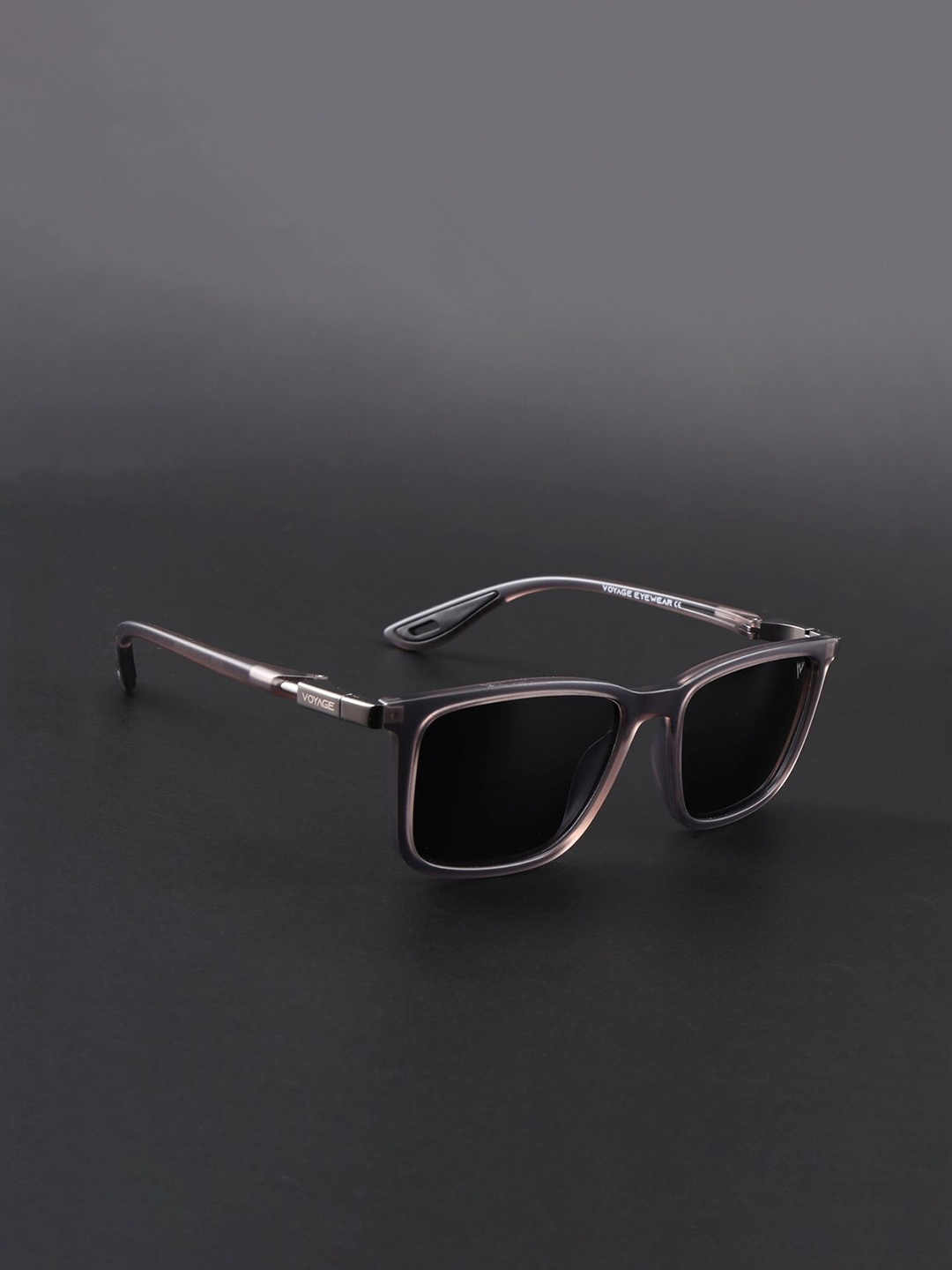 

Voyage Unisex Square Sunglasses with Polarised and UV Protected Lens, Black