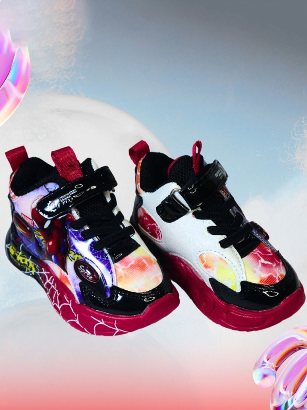 

MOON MAMA Unisex Kids Printed Sneakers, Red