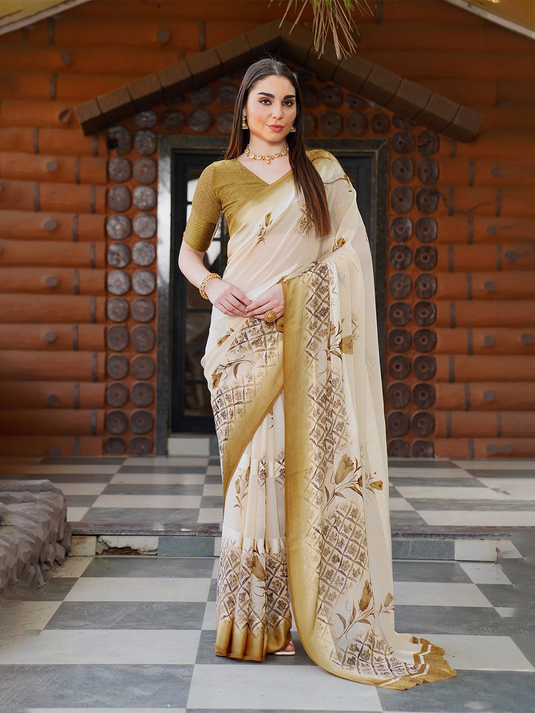 

Sanwariya Silk Floral Zari Pure Georgette Bagh Saree, Gold