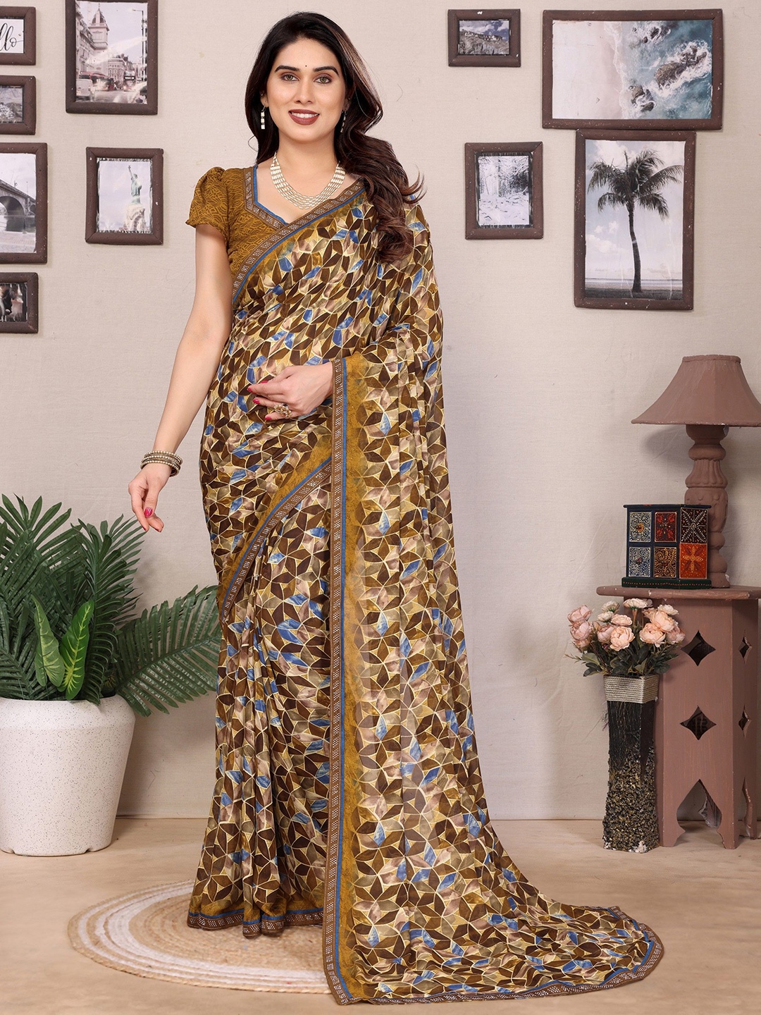 

Moda Rapido Beads and Stones Poly Georgette Saree, Yellow