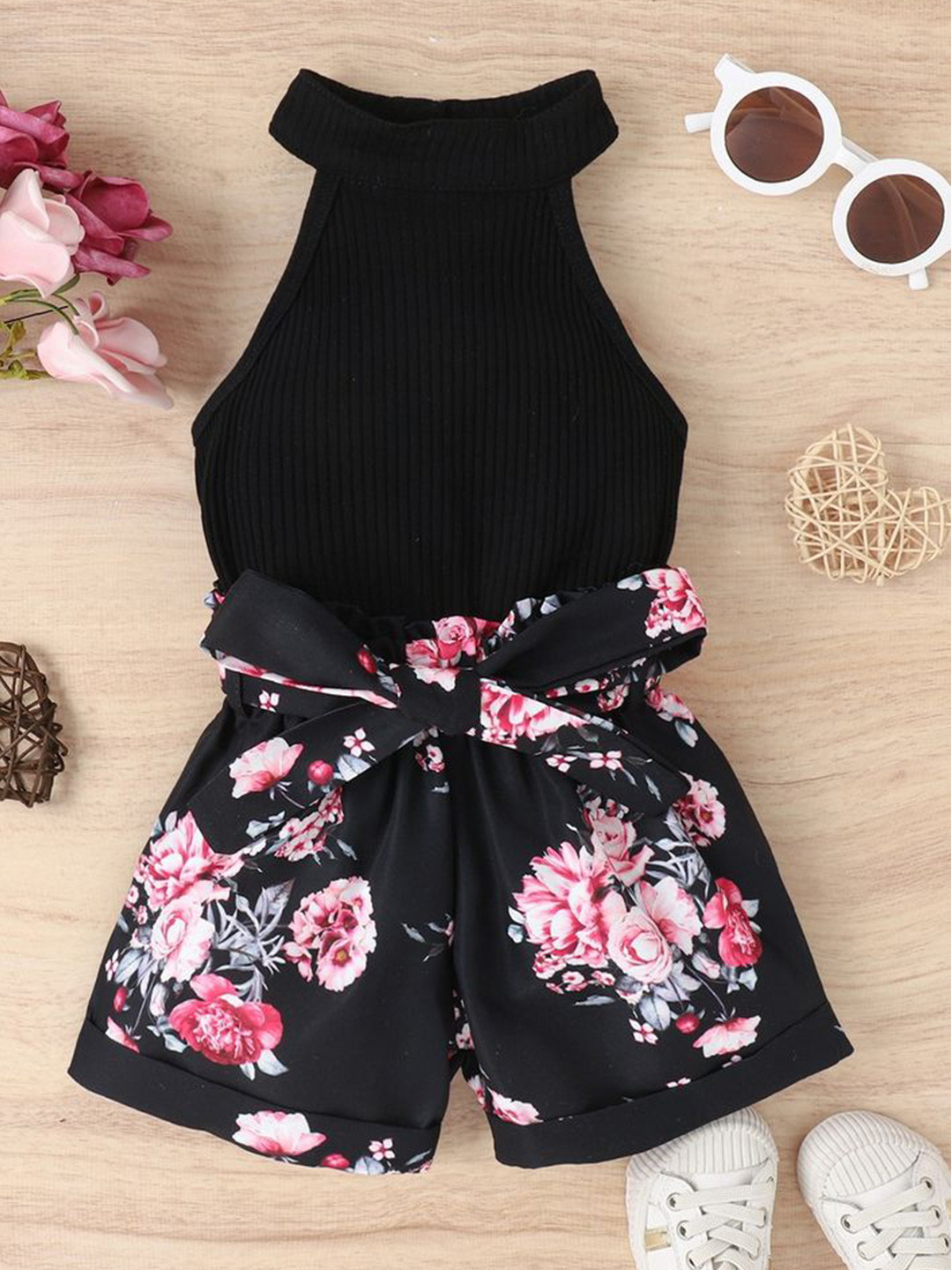 

LULU & SKY Girls Top with Shorts, Black