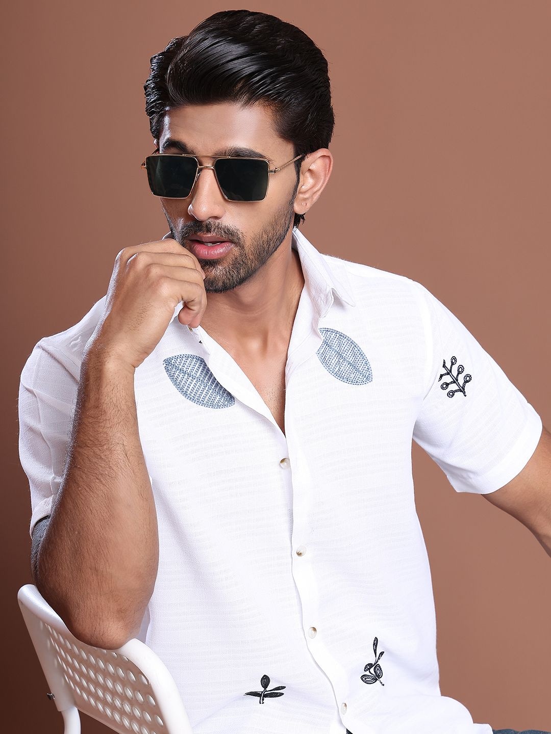 

Indian Needle Men Classic Floral Opaque Casual Shirt, White