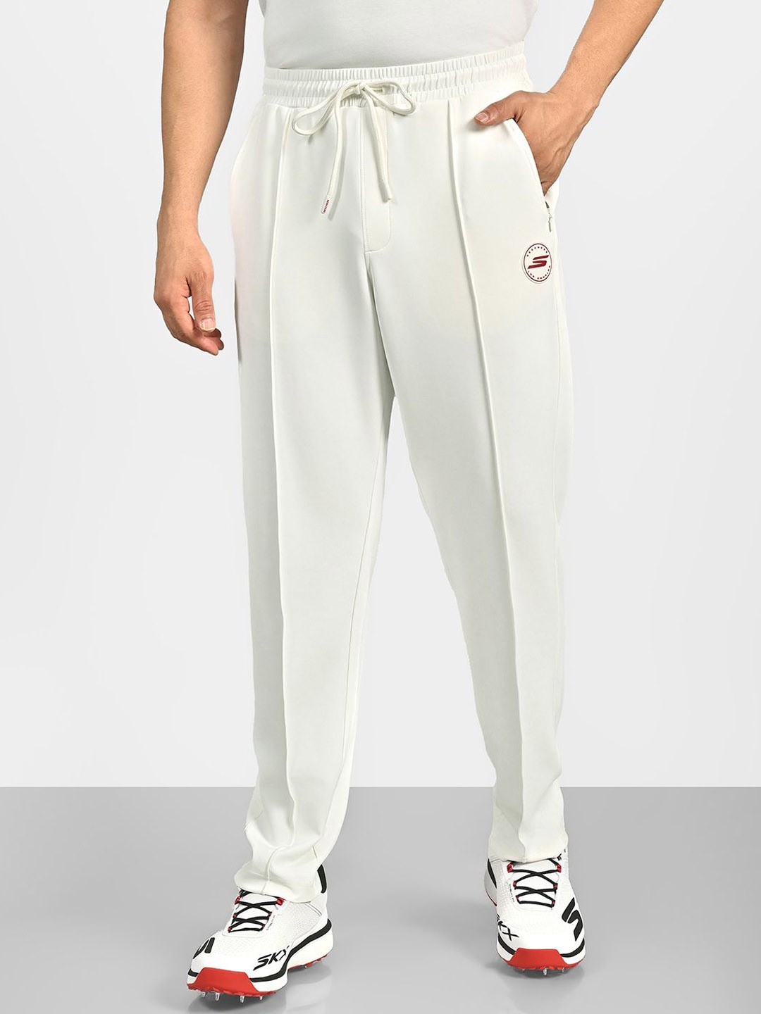 

Skechers Men Cricket Pintuck Jogger Pants, White