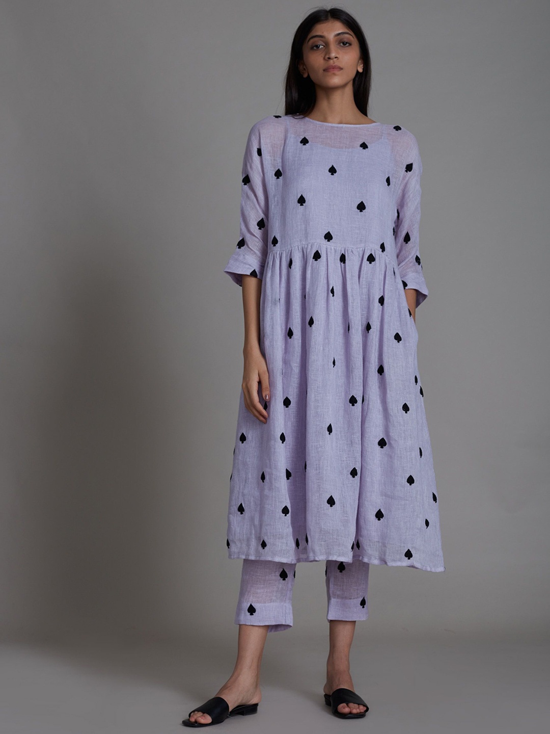 

MATI Women Printed Comfort High-Rise Pleated Culottes Trousers, Lavender