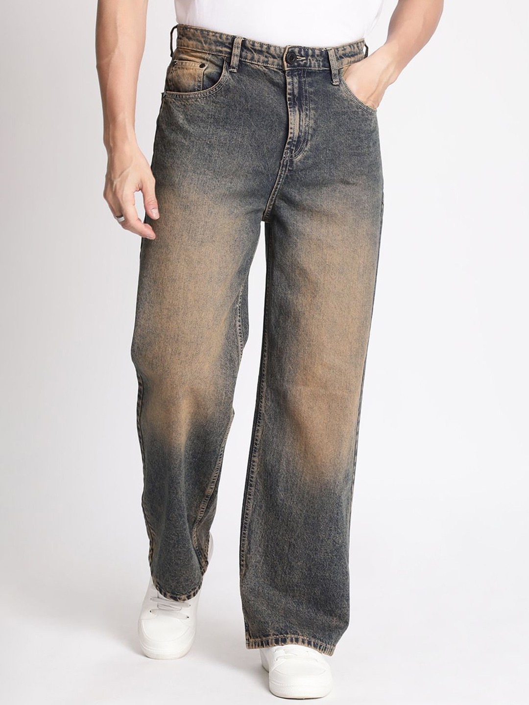 

Bene Kleed Men Wide Leg High-Rise Heavy Fade Jeans, Blue