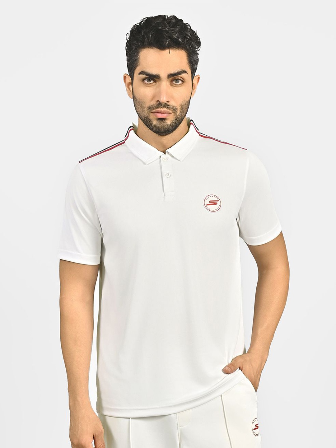 

Skechers Men Cricket Shoulder Tape Polo T-Shirt, White