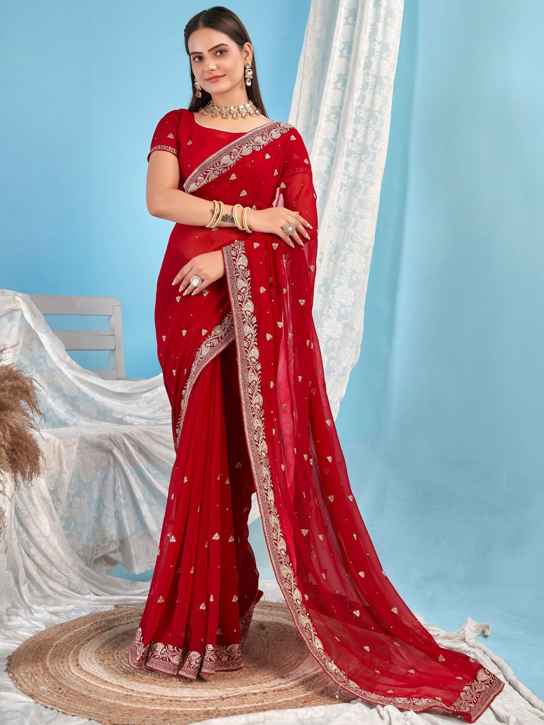 

LeeliPeeri Designer Embellished Embroidered Poly Georgette Saree, Red