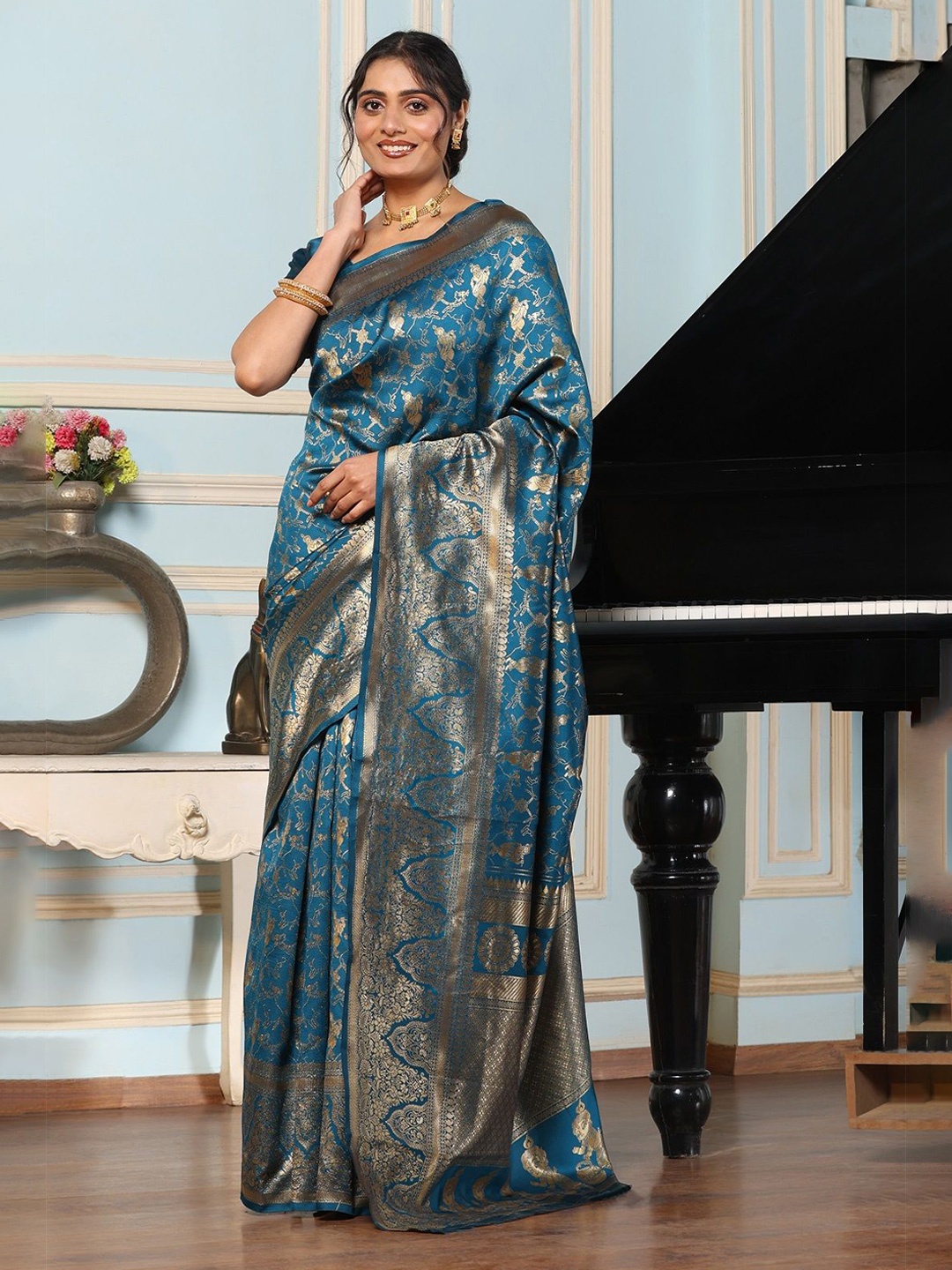 

Mitera Woven Design Zari Silk Blend Kanjeevaram Saree, Teal