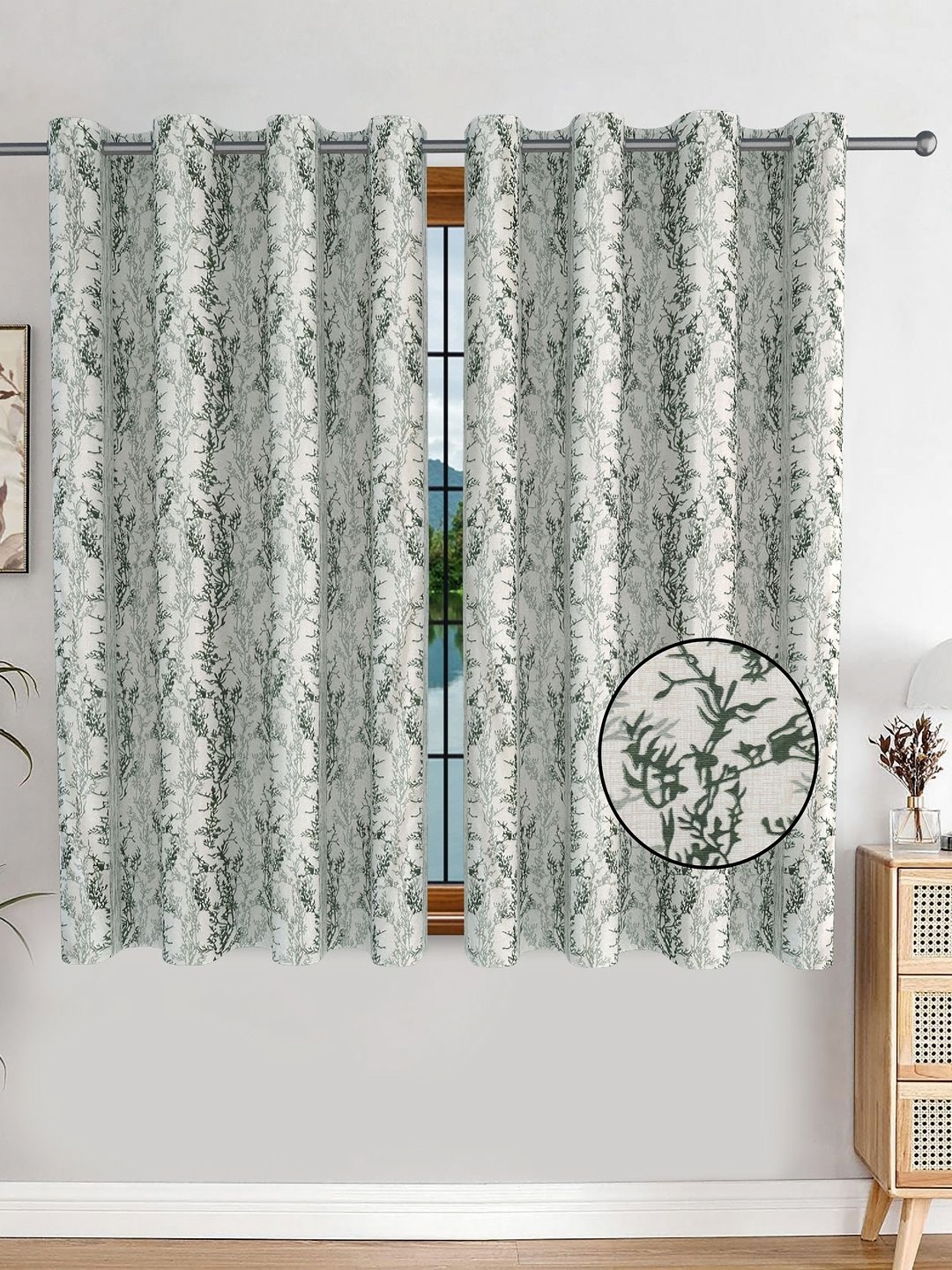 

AJISH Green & White Set of 2 Floral Window Curtain