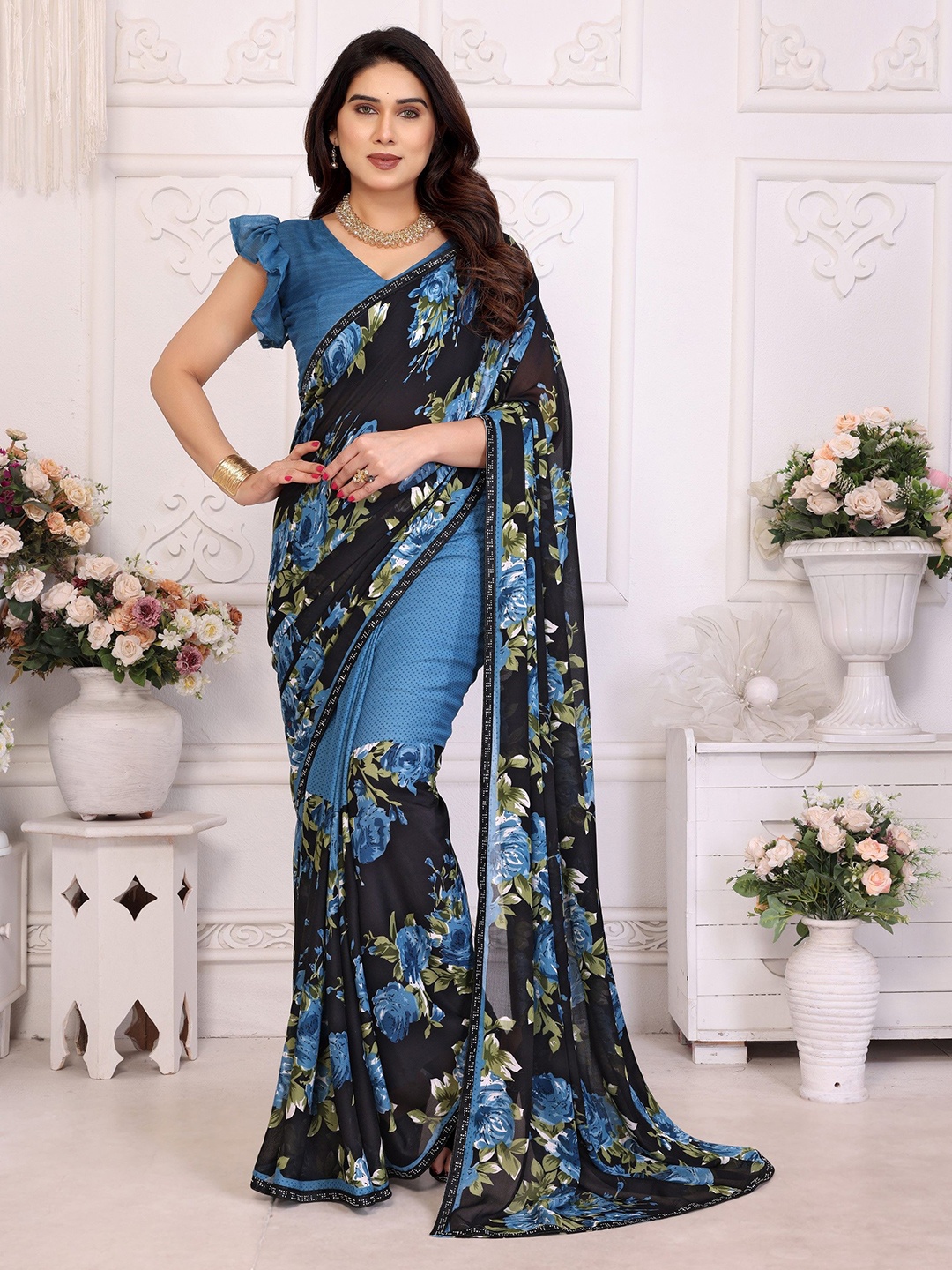 

Moda Rapido Floral Beads and Stones Poly Georgette Saree, Sea green