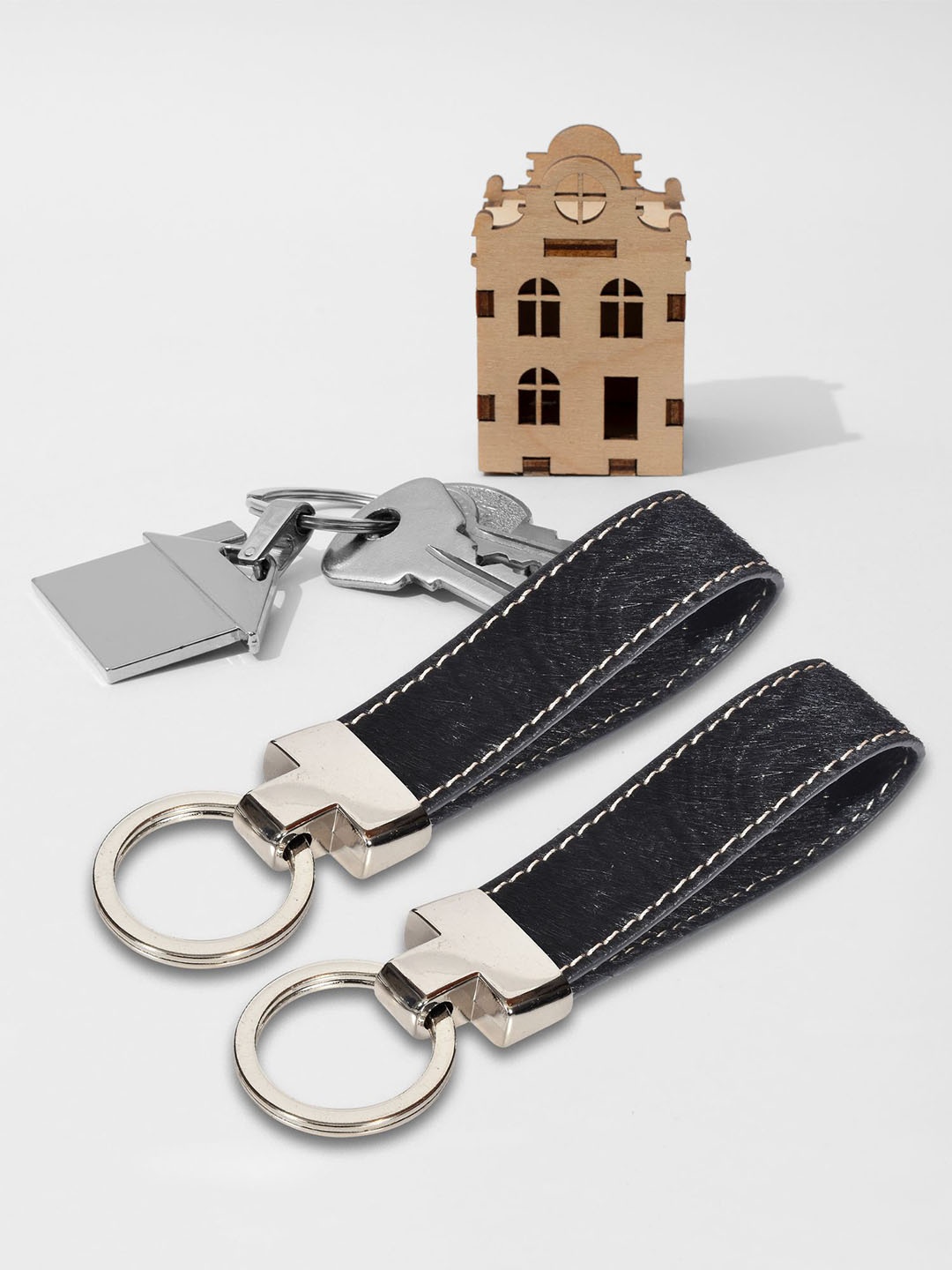 

Sassora Set Of 2 Leather Printed Key Chain, Black