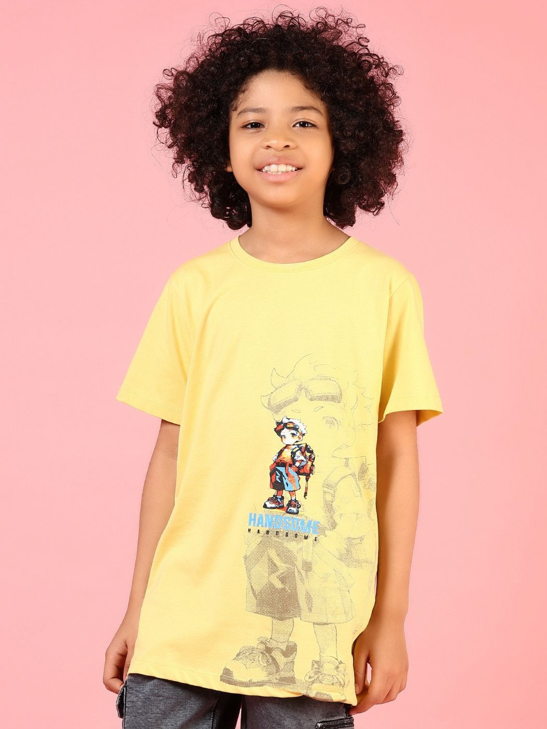 

V-Mart Boys Printed Applique T-shirt, Yellow