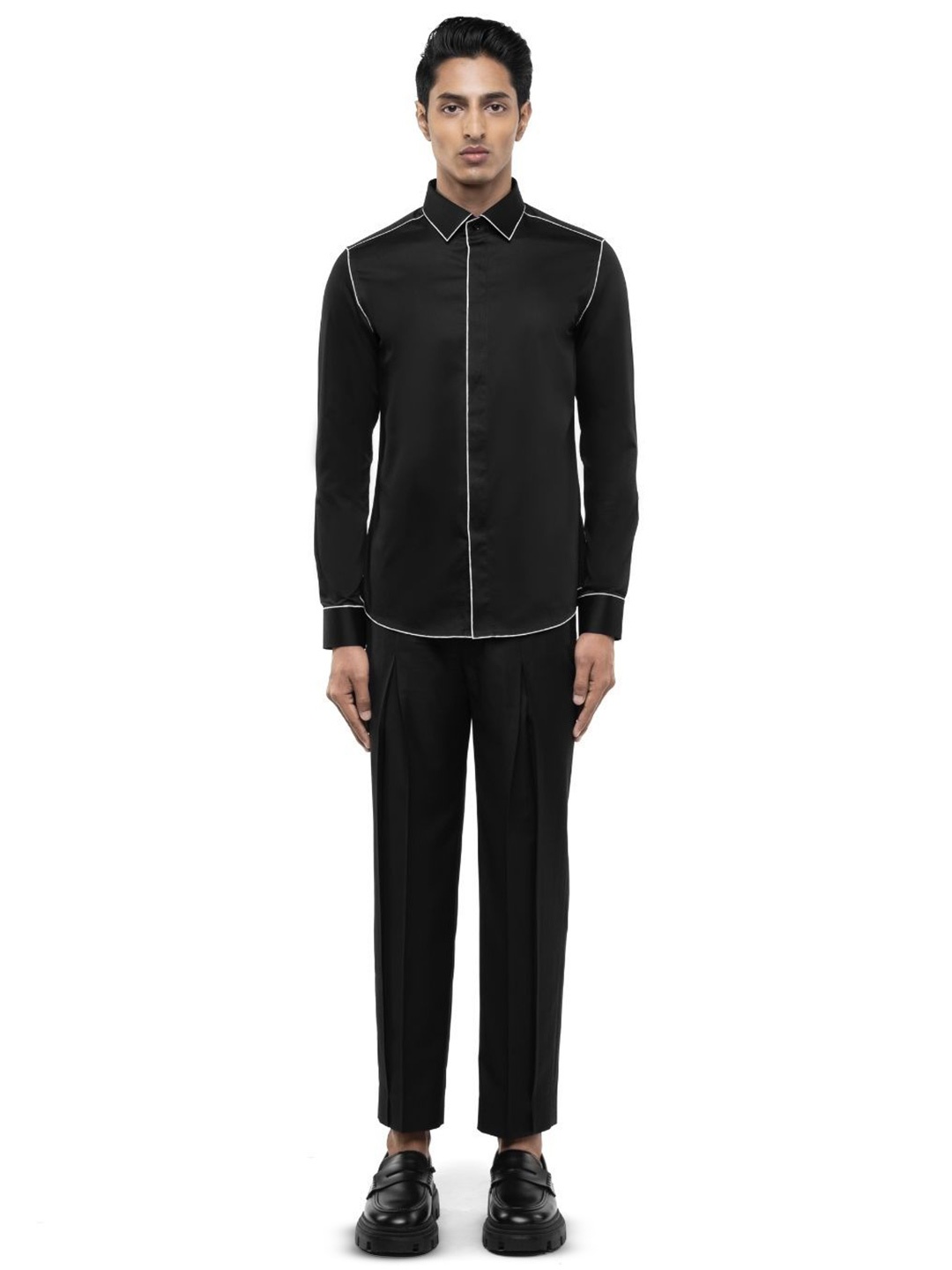 

SDS By Kushal Shah Men Smart Tailored Fit Opaque Casual Shirt, Black