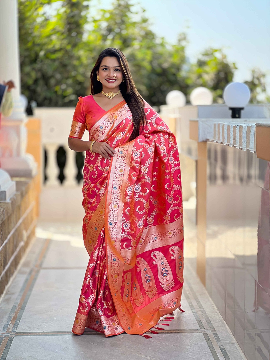 

ZIBLON Woven Design Zari Pure Silk Banarasi Saree, Peach