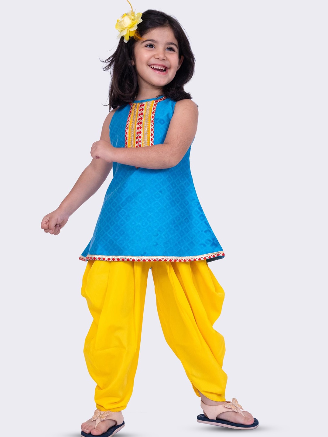 

Twisha Girls Printed Regular Gotta Patti Kurti With Salwar, Blue