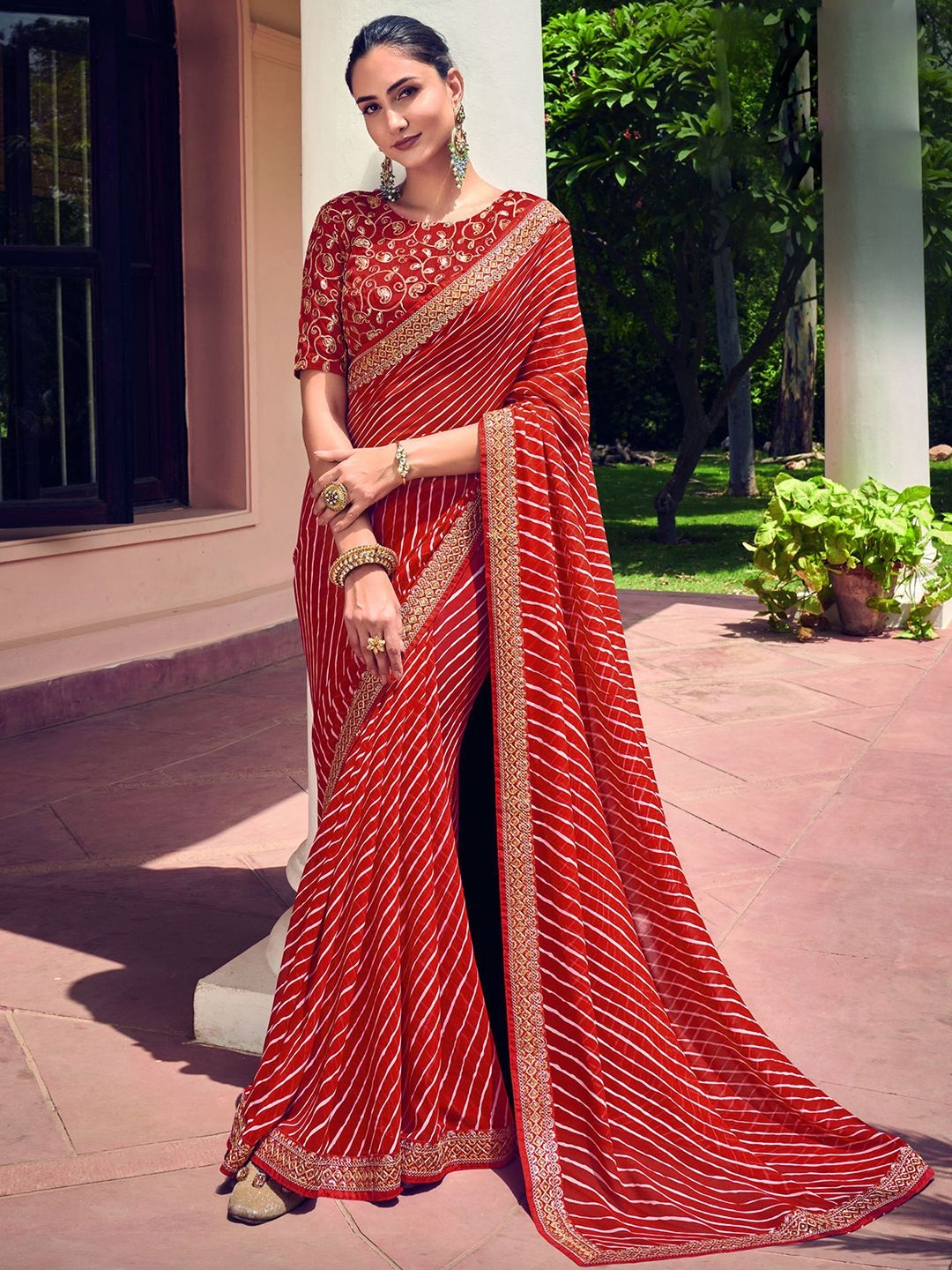 

DIVASTRI Striped Embroidered Pure Georgette Saree, Red